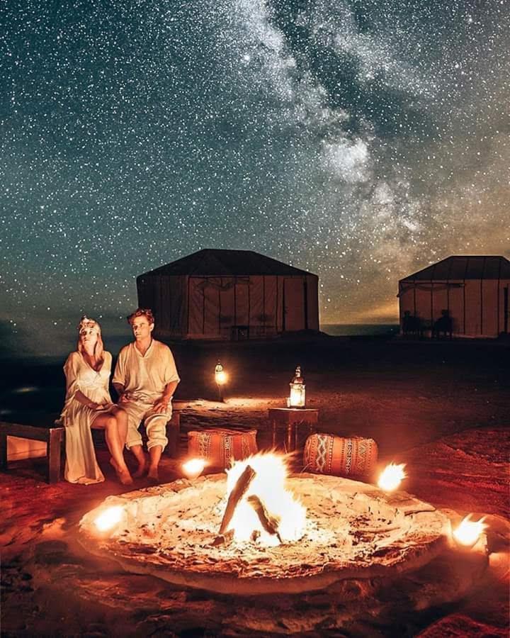 Luxury Desert Camp Tente de luxe Merzouga